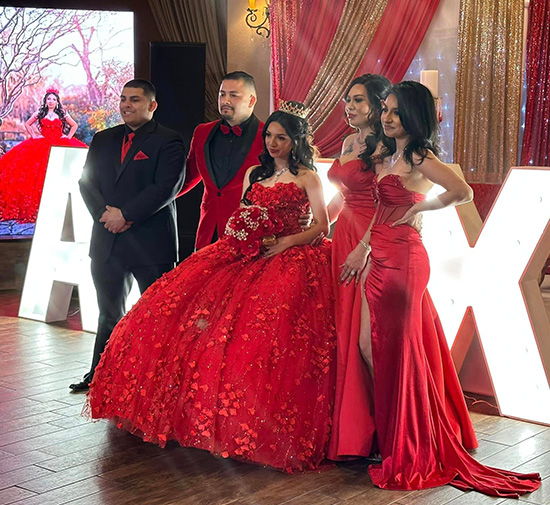 Party Fascinations | Quinceañera